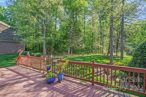 6326 Fox Chase Dr, Davidson, NC 28036 photo 29
