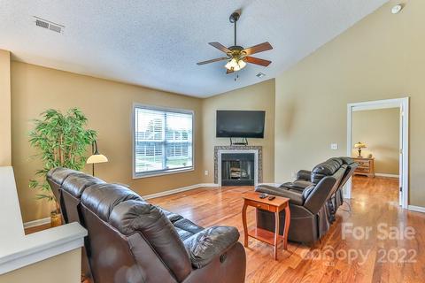 2276 Burris Rd, Conover, NC 28613 photo 10