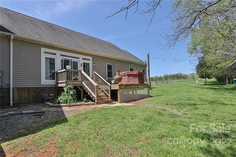 129 Gatton Dr, Olin, NC 28660 photo 35