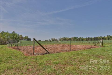 129 Gatton Dr, Olin, NC 28660 photo 31
