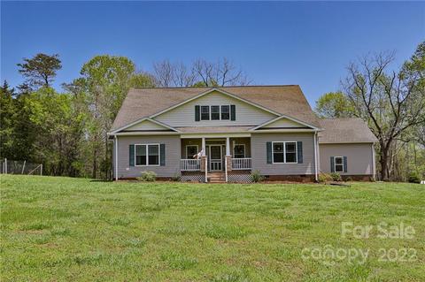 129 Gatton Dr, Olin, NC 28660 photo 1