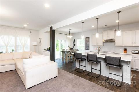 1035 Beacon Ave, Monroe, NC 28110 photo 4