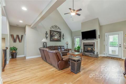 6688 Maple Spring Ct, Denver, NC 28037 photo 10