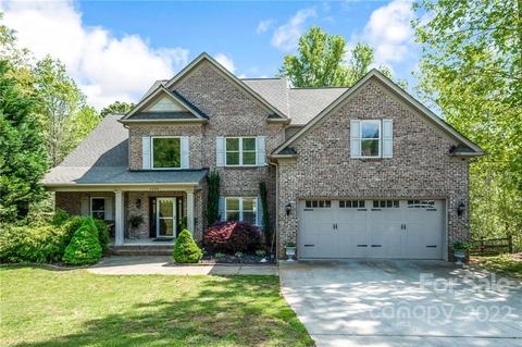 6688 Maple Spring Ct, Denver, NC 28037 photo 2