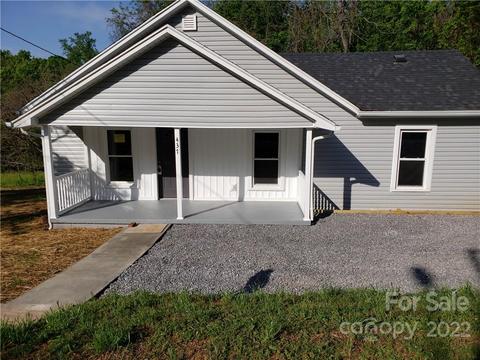 437 E D St, Newton, NC 28658 photo 1