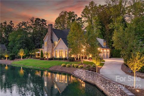 19607 Olde Spring Ct, Cornelius, NC 28031 photo 4