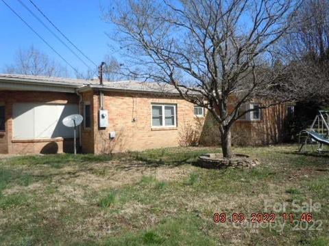 2934 Broad St, Clyde, NC 28721 photo 5