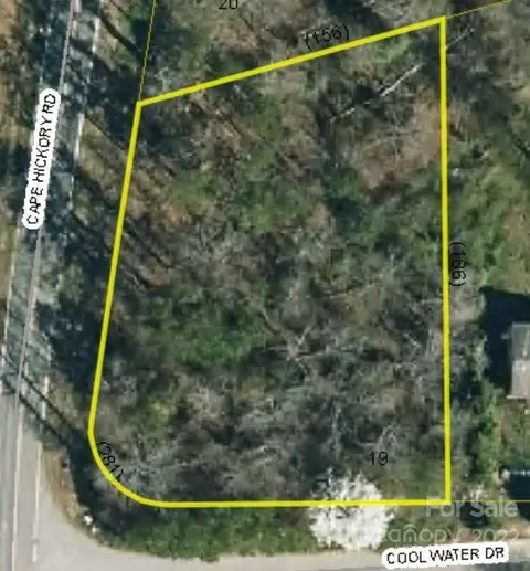 662 Cape Hickory 19 Rd #19, Hickory, NC 28601