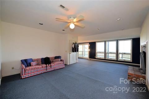 537 Kingcrest Dr, Flat Rock, NC 28731 photo 36