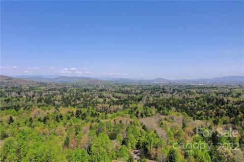 537 Kingcrest Dr, Flat Rock, NC 28731 photo 6