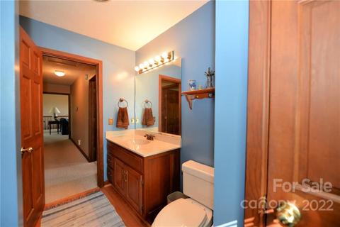 537 Kingcrest Dr, Flat Rock, NC 28731 photo 32