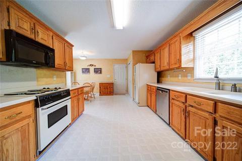 3901 Matthew Dr, Monroe, NC 28110 photo 6