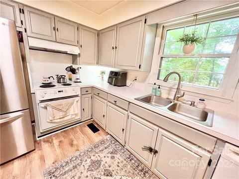 111 Keller Ave, Morganton, NC 28655 photo 7