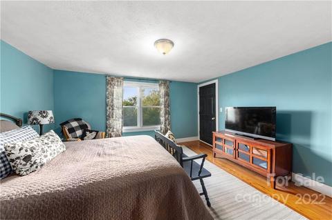 309 Spring St, Canton, NC 28716 photo 14