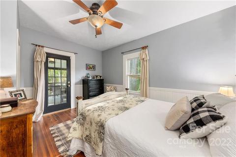 309 Spring St, Canton, NC 28716 photo 9
