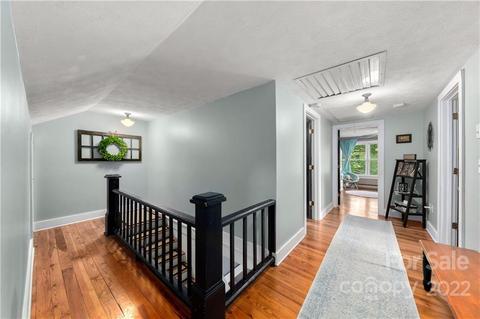 309 Spring St, Canton, NC 28716 photo 15