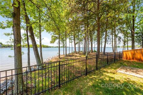 20731 Rio Oro Dr, Cornelius, NC 28031 photo 38