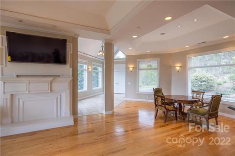 381 Rockledge Rd, Spruce Pine, NC 28777 photo 6