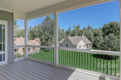287 Williams Meadow Loop, Hendersonville, NC 28739