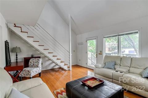 452 S Main St #A, Davidson, NC 28036 photo 4