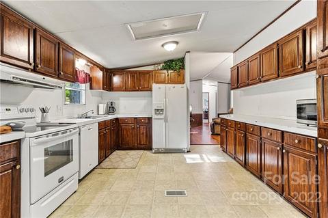 4070 Cascade St, Terrell, NC 28682 photo 13