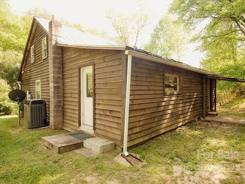 830 Bill Jackson Rd, Mill Spring, NC 28756 photo 3