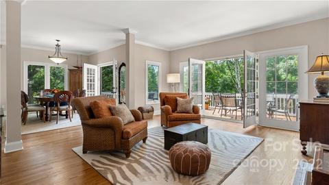 533 Cranborne Chase Dr, Fort Mill, SC 29708 photo 9