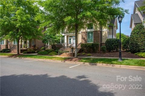 747 Jetton St, Davidson, NC 28036 photo 1