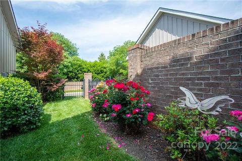 747 Jetton St, Davidson, NC 28036 photo 16