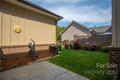 747 Jetton St, Davidson, NC 28036 photo 15