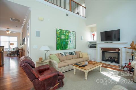 747 Jetton St, Davidson, NC 28036 photo 3