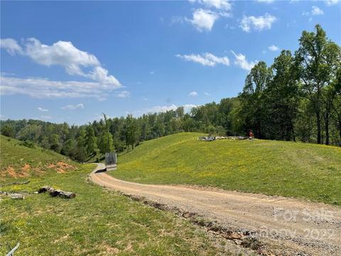 187 Distant View Dr, Marshall, NC 28753 photo 4