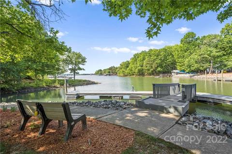 18719 Silver Quay Dr, Cornelius, NC 28031 photo 1