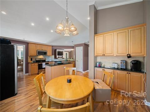 24 Sproles Rd, Spruce Pine, NC 28777 photo 14