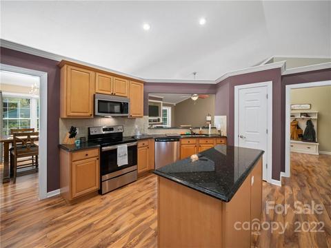 24 Sproles Rd, Spruce Pine, NC 28777 photo 11