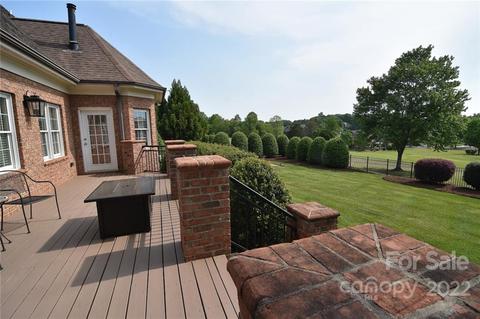 3624 Bermuda Dr NE, Conover, NC 28613 photo 6