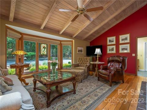 563 Fox Run Ln, Tryon, NC 28782 photo 26