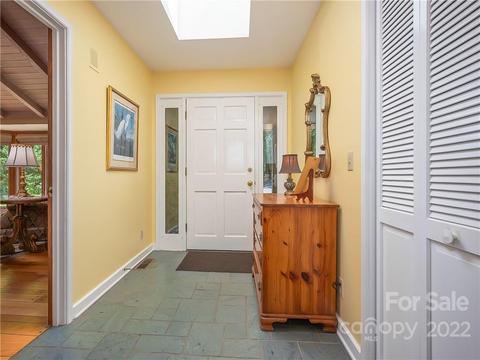 563 Fox Run Ln, Tryon, NC 28782 photo 8