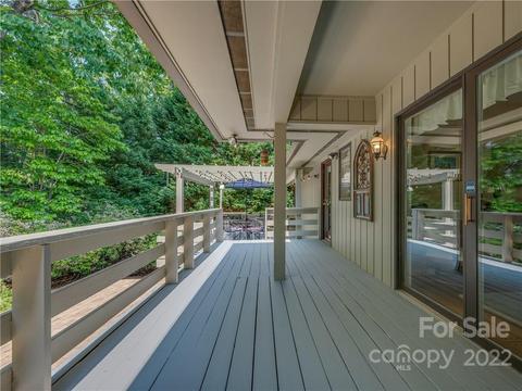 563 Fox Run Ln, Tryon, NC 28782 photo 14