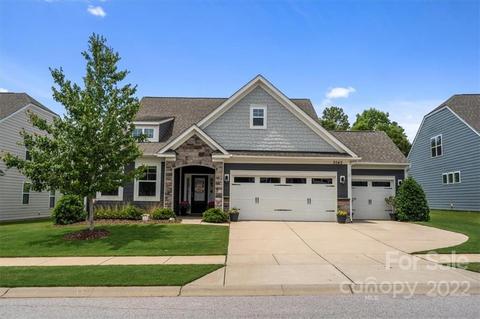 3045 Dindle Dr, Lancaster, SC 29720 photo 2