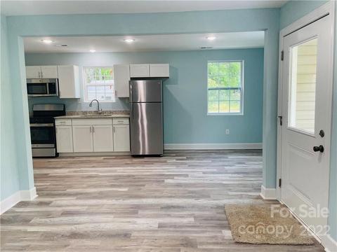 614 Correll Loop Rd, Salisbury, NC 28146 photo 4