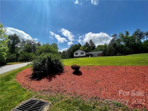 702 Huffman River Ln, Purlear, NC 28665 photo 2