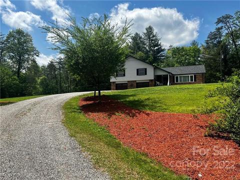 702 Huffman River Ln, Purlear, NC 28665 photo 3