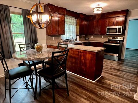 702 Huffman River Ln, Purlear, NC 28665 photo 20