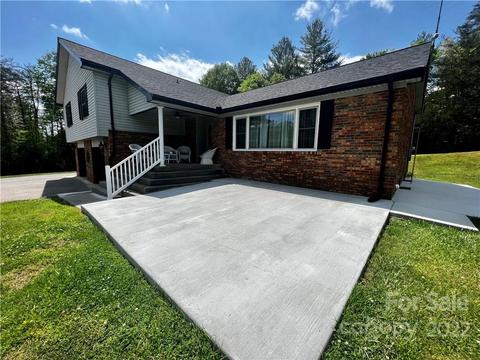 702 Huffman River Ln, Purlear, NC 28665 photo 14