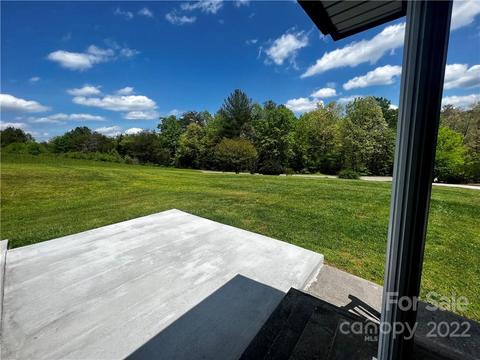 702 Huffman River Ln, Purlear, NC 28665 photo 4