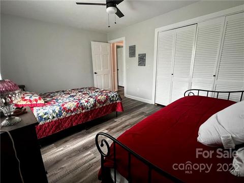 702 Huffman River Ln, Purlear, NC 28665 photo 32
