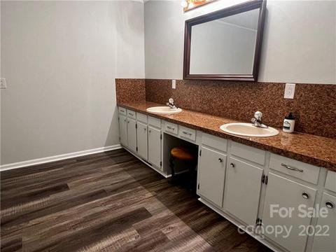 702 Huffman River Ln, Purlear, NC 28665 photo 28