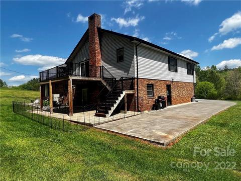 702 Huffman River Ln, Purlear, NC 28665 photo 13