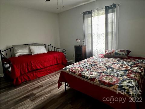 702 Huffman River Ln, Purlear, NC 28665 photo 31